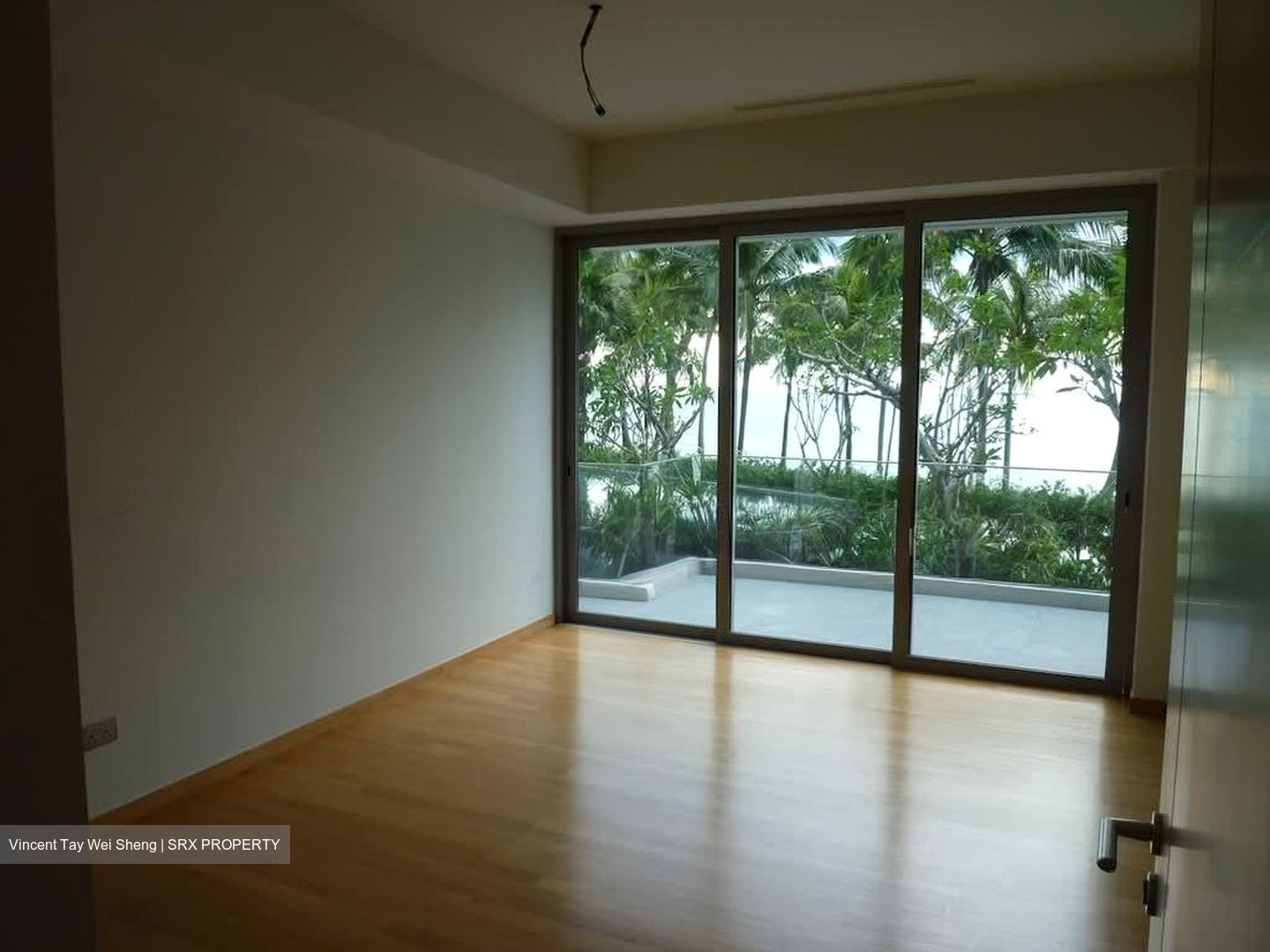 The Oceanfront @ Sentosa Cove (D4), Condominium #574737771